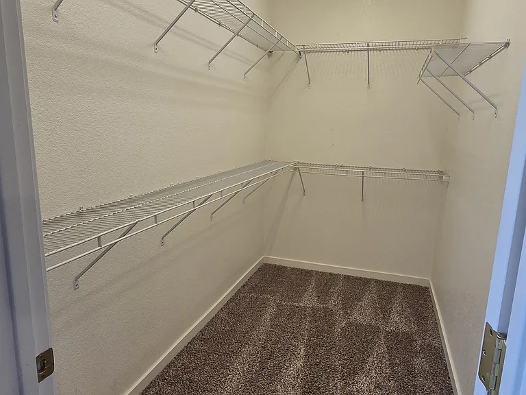 1350 Belmont Dr — Photo 25