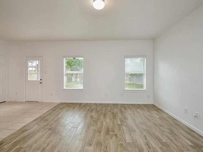 21723 Britton Hill Way — Photo 8