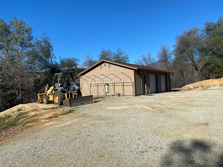 10964 Rainbow Lake Rd — Photo 24