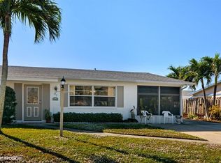 92 N El Mar Dr, Jensen Beach, FL 34957
