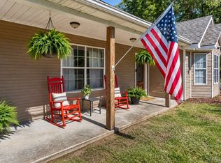 105 Lakeview Ct, Wetumpka, AL 36092