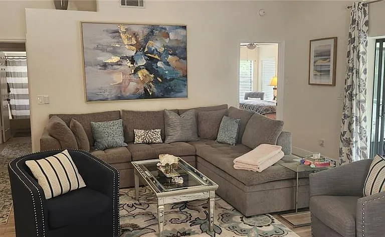 425 Fox Den Cir — Photo 10