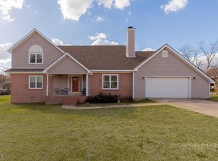 302 Silver Cir, Warner Robins, GA 31093