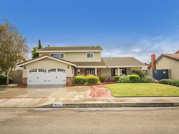 2nd image of 576 E Calle Portilla