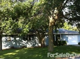 3 Horseshoe Ln, Pesotum, IL