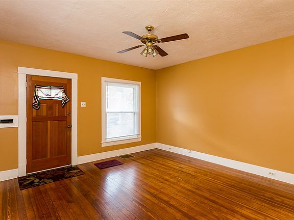 4th image of 523 Atwood St