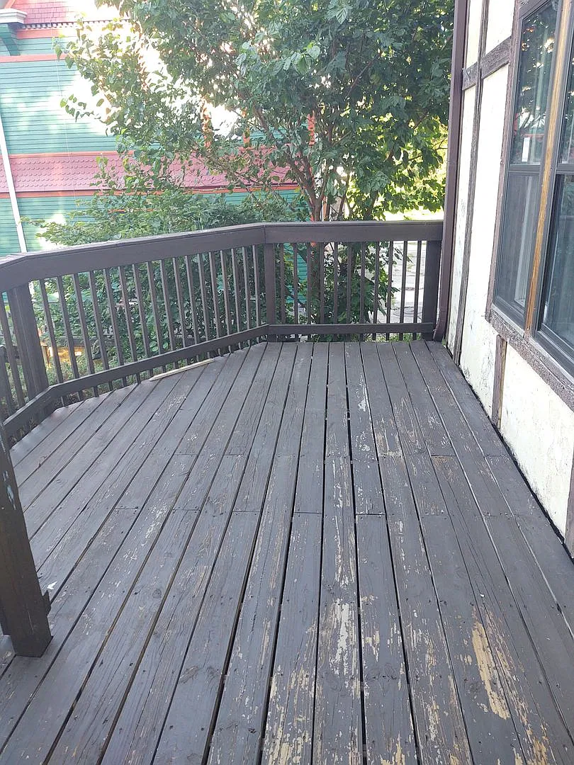 SW 528 W 6th St — Photo 3