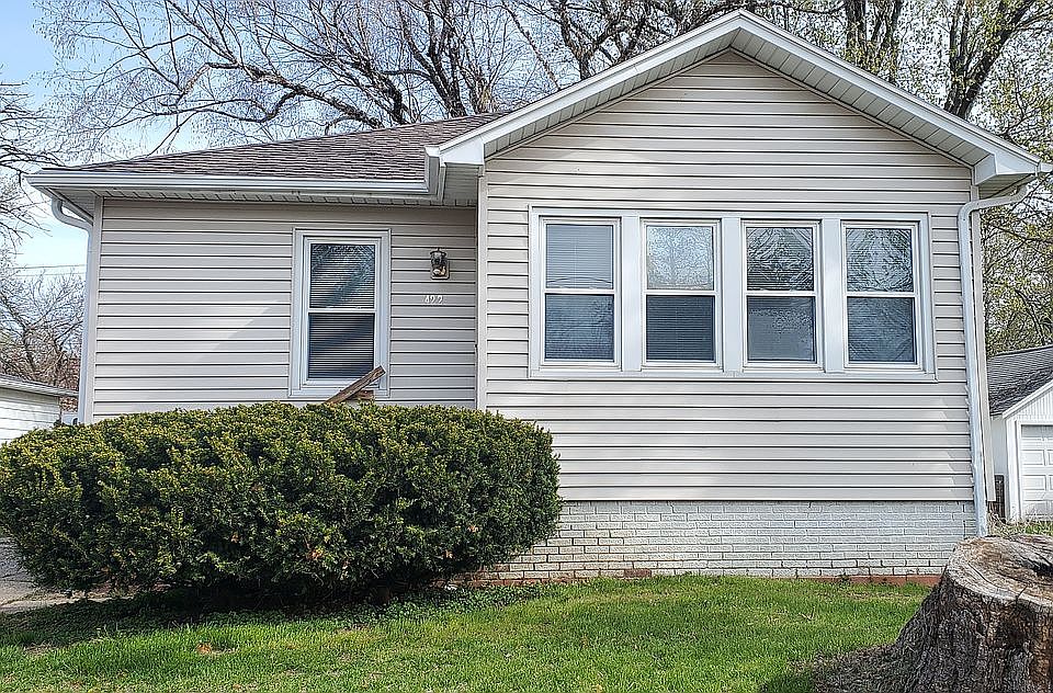 Front View of Home
