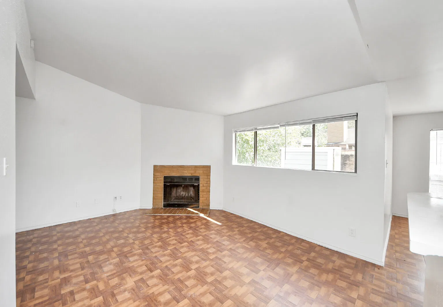 1 bed, 1.0 bath, 769 sqft, $925 — Photo 4