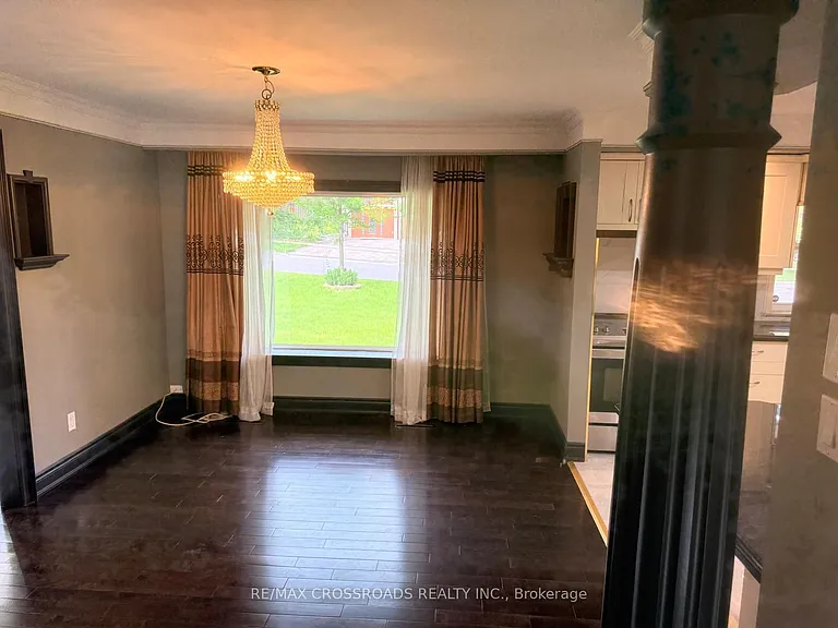 23 Burnview Cres — Photo 14
