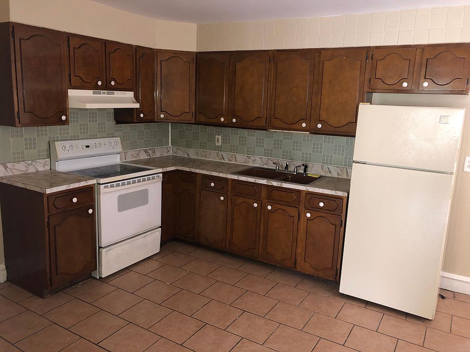 1st image of 328 Clifton Ave