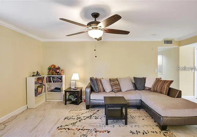 413 Summit Ridge Pl #111 — Photo 10
