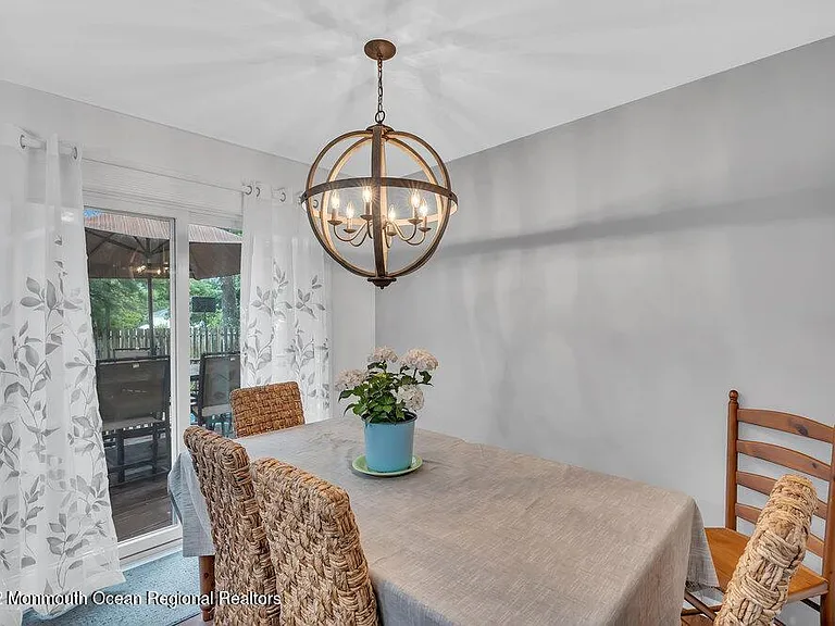 1817 11th Ave — Photo 10