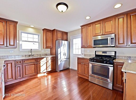 4th image of 4216 W 101st St
