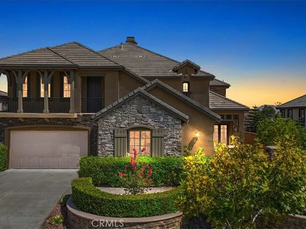 8184 Soft Winds Dr, Corona, CA 92883