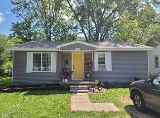 1915 E Purdue Rd, Muncie, IN 47303