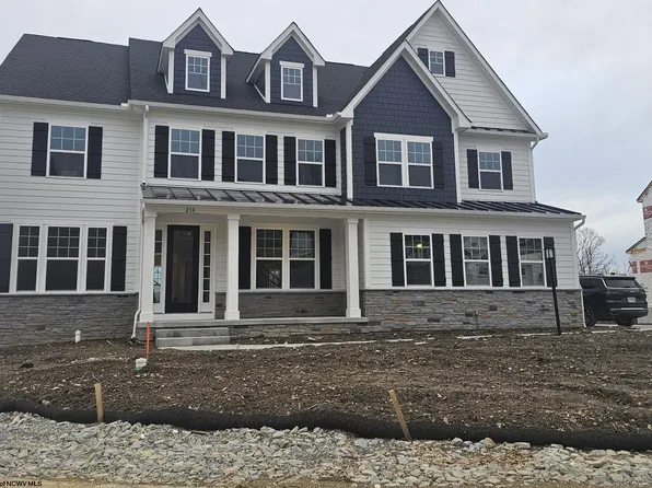 218 Norwood Ct, Morgantown, WV 26508