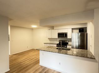 18 Bolton Ct #18, Somerset, NJ 08873