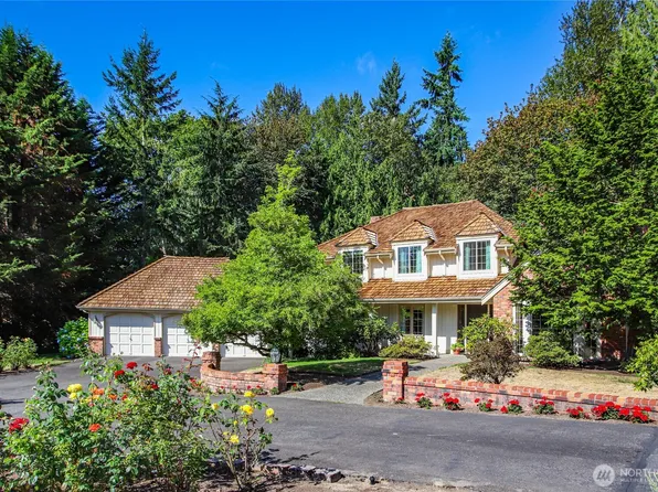 6701 214th Avenue NE, Redmond, WA 98053