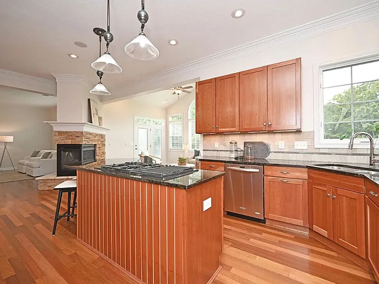 3172 Monticello Way — Photo 9