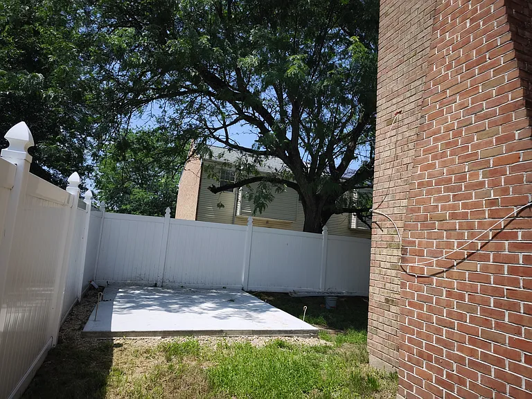 8531 Cratin Pl — Photo 11