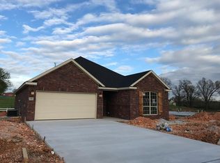 508 Rustic Creek Ln, Cave Springs, AR 72718