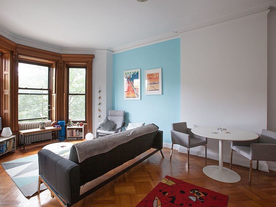 1st image of 156 8th Ave APT 4F