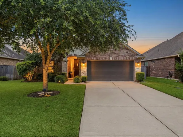 1911 Cedar Ridge Ln, Houston, TX 77089