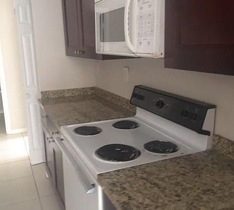 5th image of 140 SW 117th Ave #4203