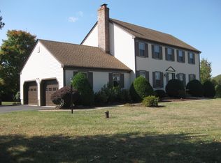 2 Fieldstone Pl, Flemington, NJ 08822