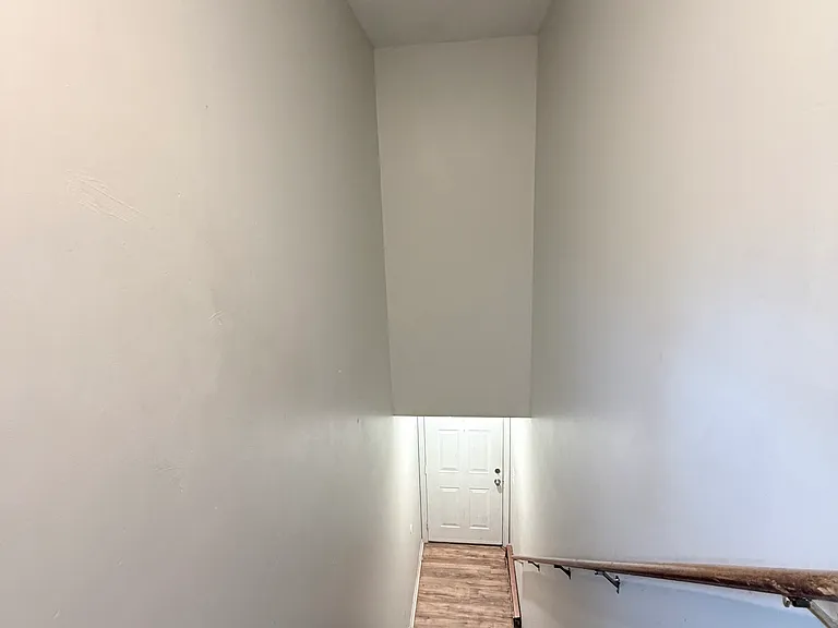92 Arch St #2 — Photo 6
