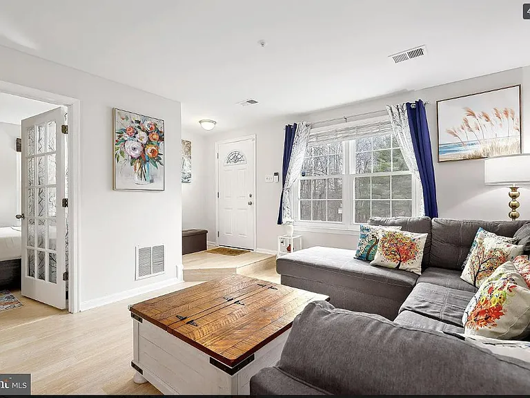 19114 Highstream Dr — Photo 12