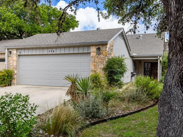 378 Englewood Dr, Kerrville, TX 78028