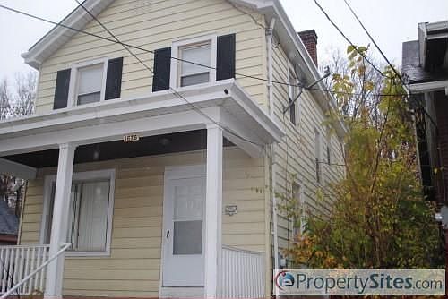 1st image of 1626 1st Ave