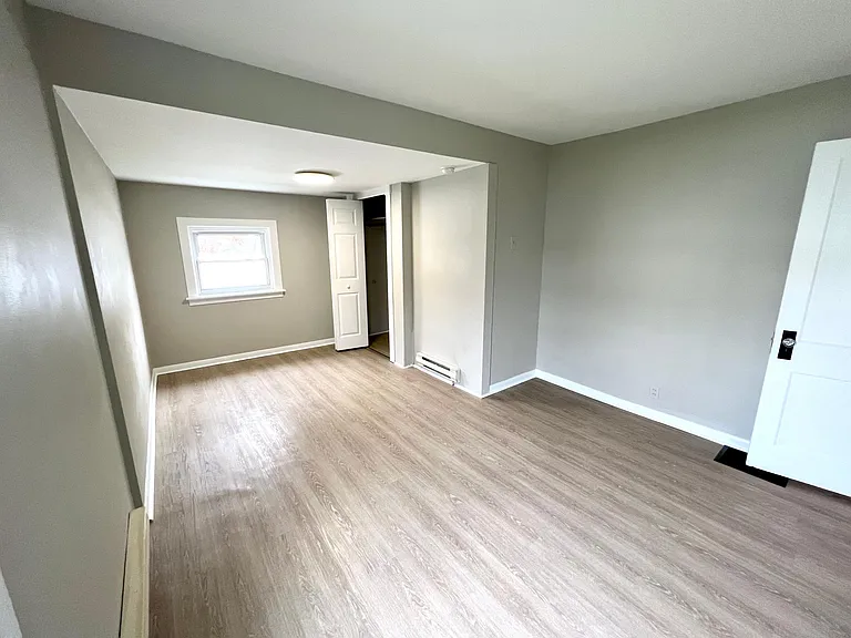 102 Hazel St #1 — Photo 16