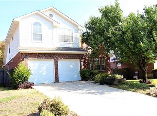 607 Meadow View Dr, Leander, TX 78641