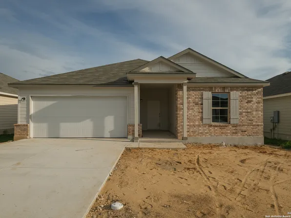 1117 Water Valley, Seguin, TX 78155