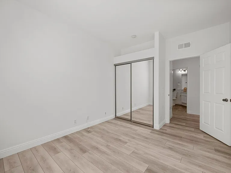 193 Shorebreaker Dr — Photo 6