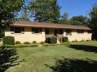 5789 Fairfield Pl, Stone Mountain, GA 30087