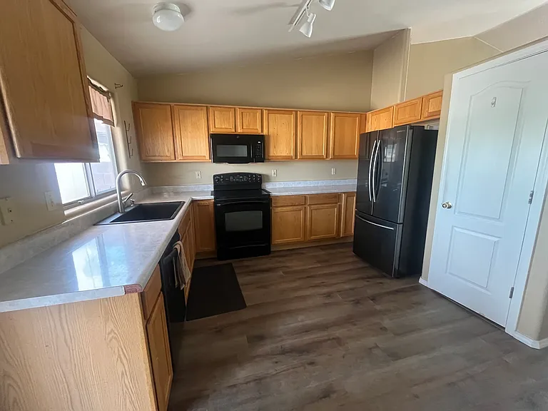 2878 N Mountain Creek Way — Photo 6