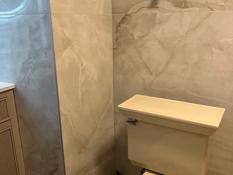 444 E Lake Sammamish Pkwy NE — Photo 9