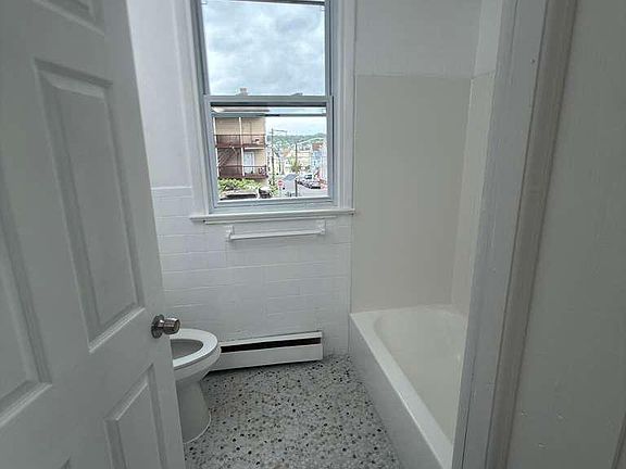 3rd image of 124 Highland St Floor 3