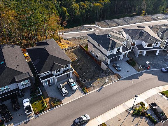 5th image of 1410 Sandstone Ln