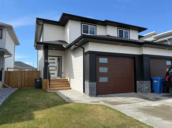 26 N Athens Pl, Blackfalds, AB T4M 0N5