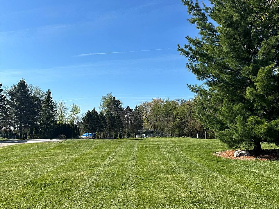 2nd image of 4299 Lake Farms Ct