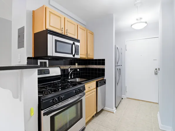 1011 Arlington Blvd, Arlington, VA