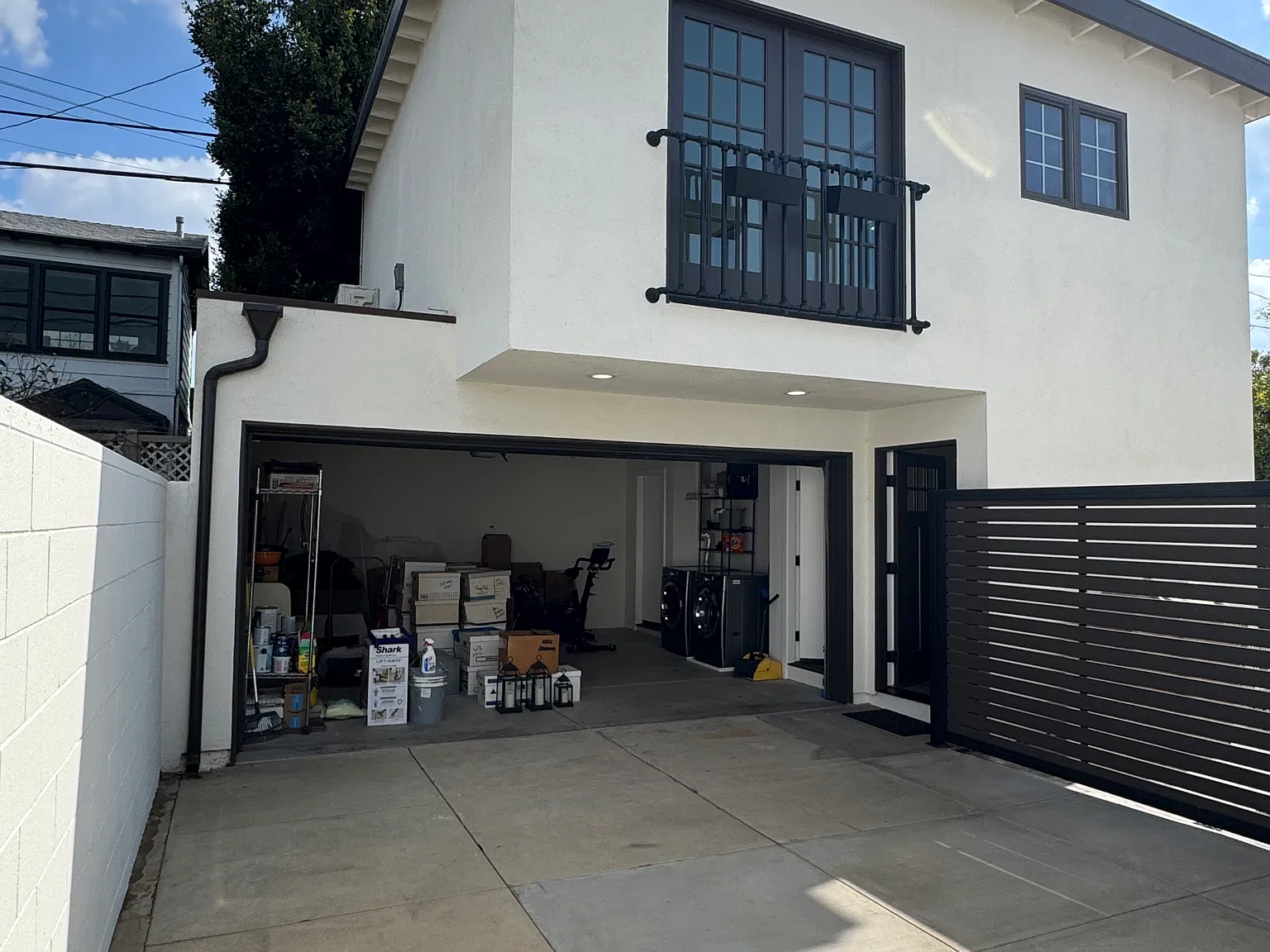 Studio, 626 sqft, $2,295 — Photo 3