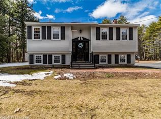 960 Pequawket Trl, Standish, ME 04084