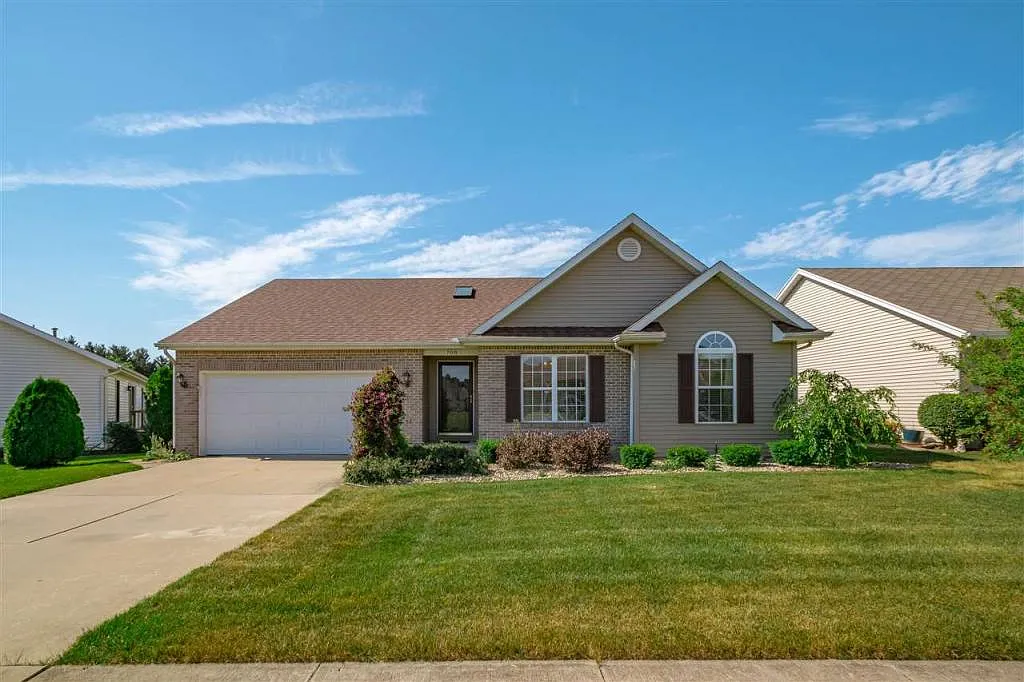 708 Villa Ct photo 1