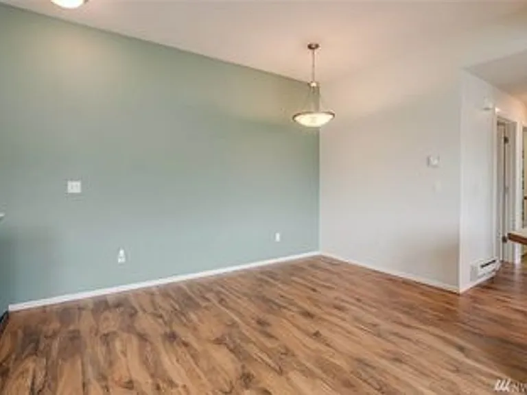 4050 S 212th Ct #D — Photo 13